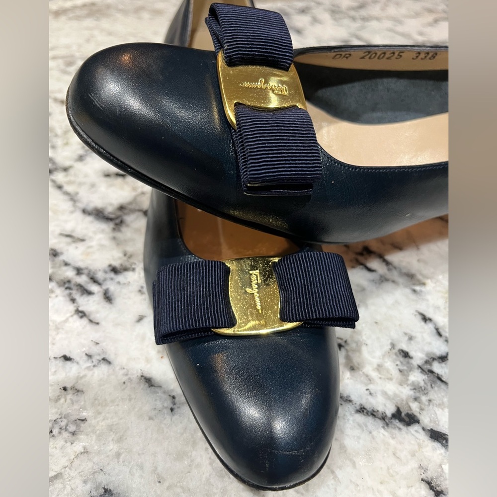 Navy Blue Salvatore Ferragamo Leather Pumps - Picture 9 of 11